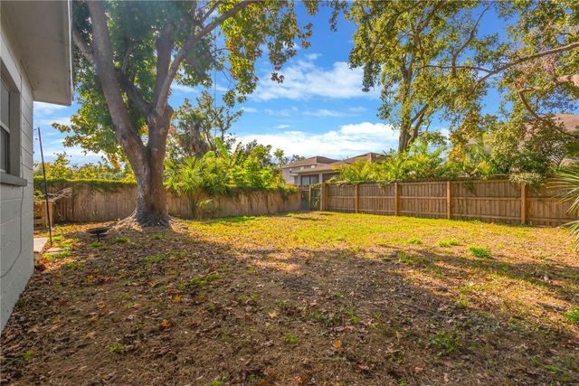 6815 S WALL STREET, Tampa, FL 33616