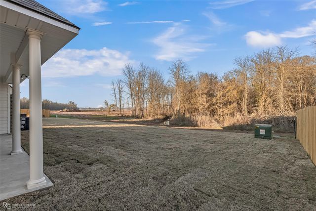 219 Ferry Lake Drive, Bossier City, LA 71111