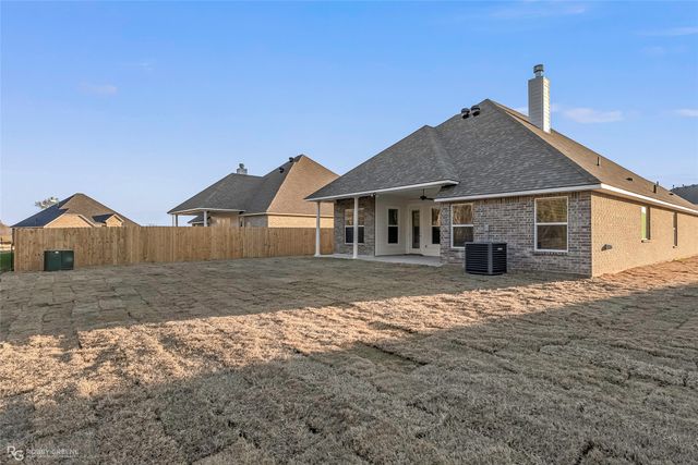 219 Ferry Lake Drive, Bossier City, LA 71111