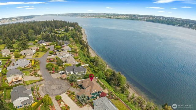 1551 13th Court, Fox Island, WA 98333