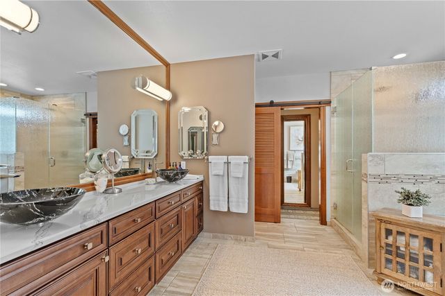 1551 13th Court, Fox Island, WA 98333