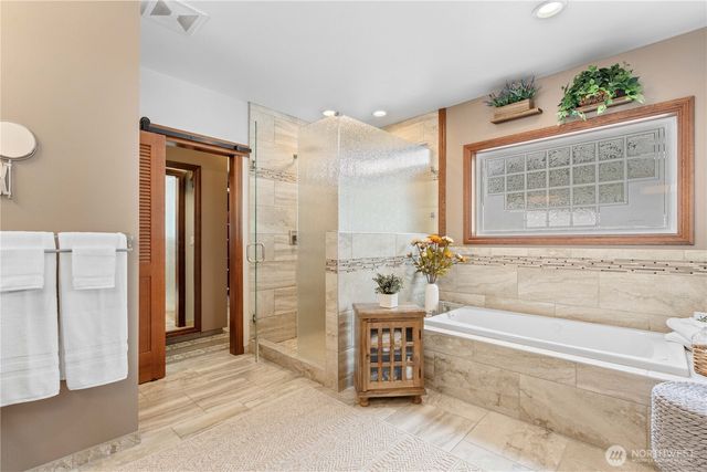 1551 13th Court, Fox Island, WA 98333