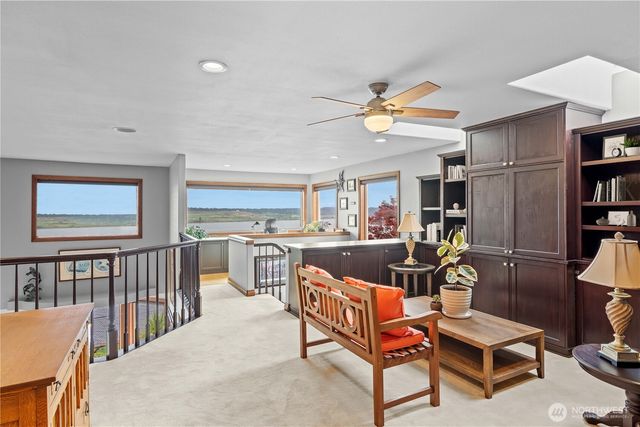 1551 13th Court, Fox Island, WA 98333