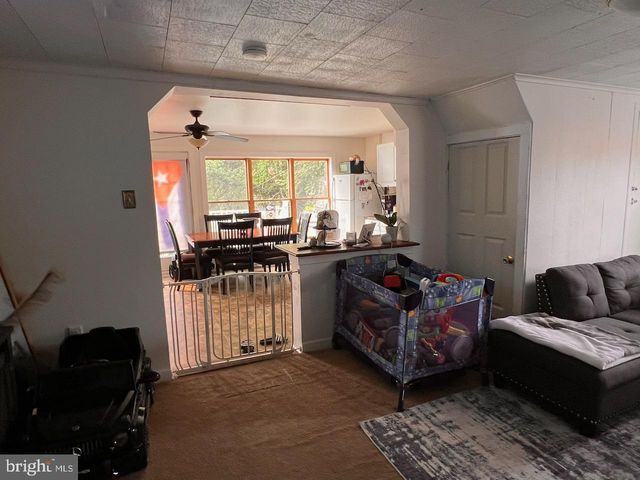 203 LINCOLN AVE, Ephrata, PA 17522