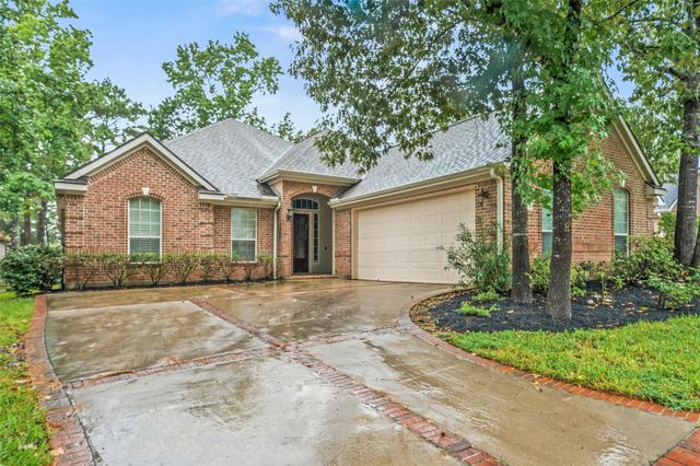 196 West Pines Drive, Montgomery, TX 77356