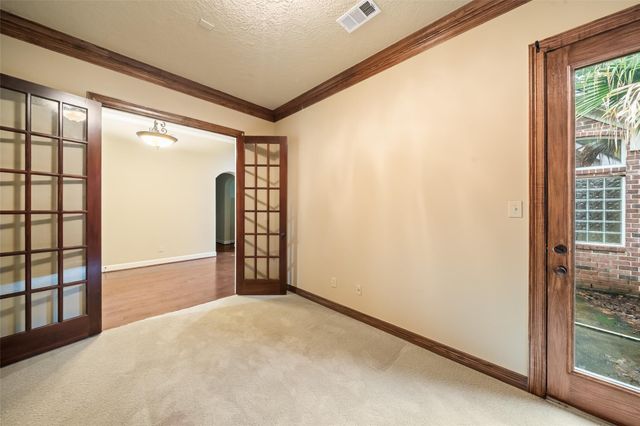 196 West Pines Drive, Montgomery, TX 77356