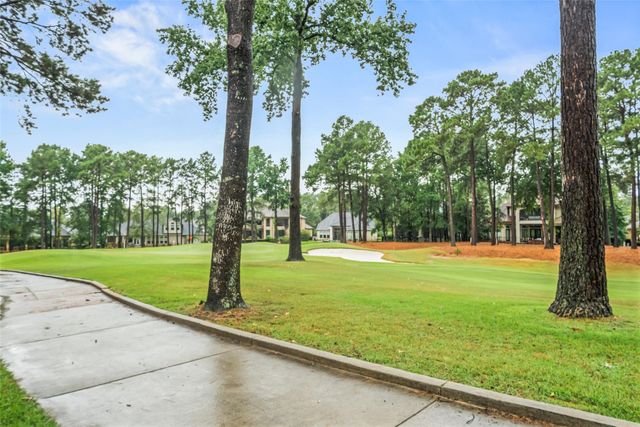 196 West Pines Drive, Montgomery, TX 77356