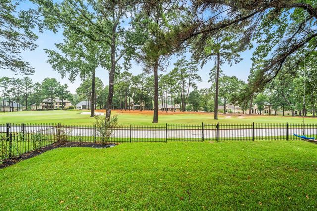 196 West Pines Drive, Montgomery, TX 77356