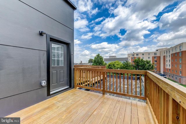 619 N 35TH ST, Philadelphia, PA 19104