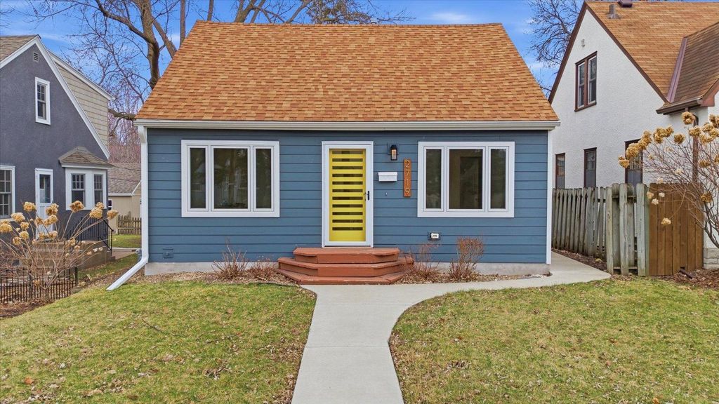 2719 Benjamin Street NE, Minneapolis, MN 55418
