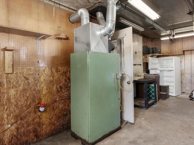 12302 State Highway 147, Mishicot, WI 54228