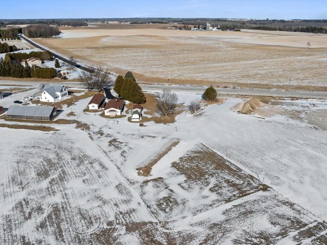 12302 State Highway 147, Mishicot, WI 54228