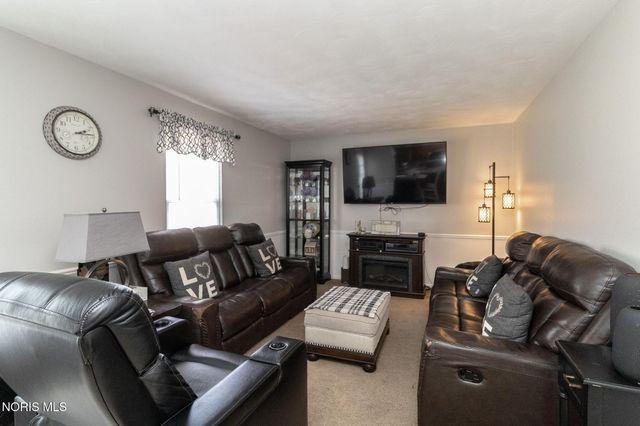 6218 White Oak Drive, Toledo, OH 43615