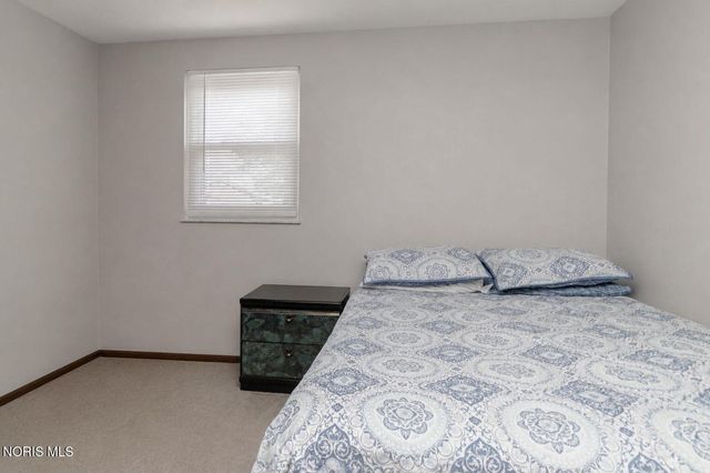 6218 White Oak Drive, Toledo, OH 43615
