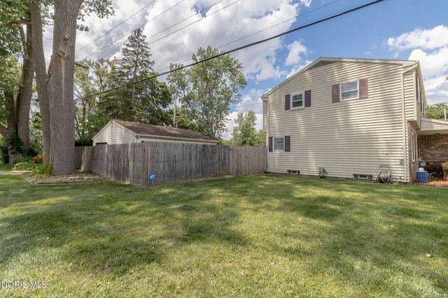 6218 White Oak Drive, Toledo, OH 43615