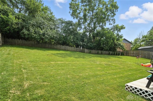 2332 Oakbark Street, Miamisburg, OH 45342