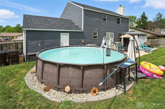 2332 Oakbark Street, Miamisburg, OH 45342
