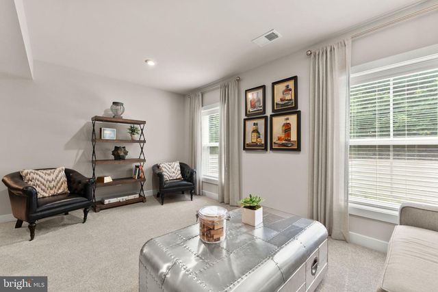 7795 WARRENTON CHASE DR, Warrenton, VA 20187