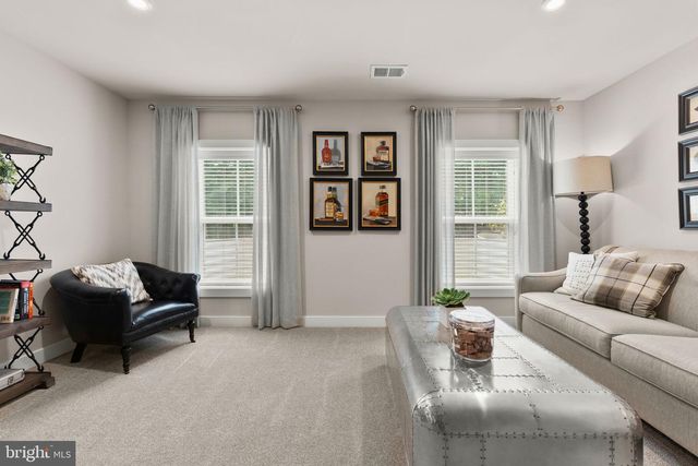 7795 WARRENTON CHASE DR, Warrenton, VA 20187