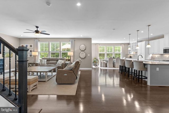 7795 WARRENTON CHASE DR, Warrenton, VA 20187