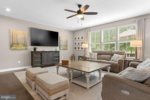 7795 WARRENTON CHASE DR, Warrenton, VA 20187
