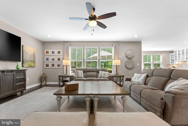 7795 WARRENTON CHASE DR, Warrenton, VA 20187