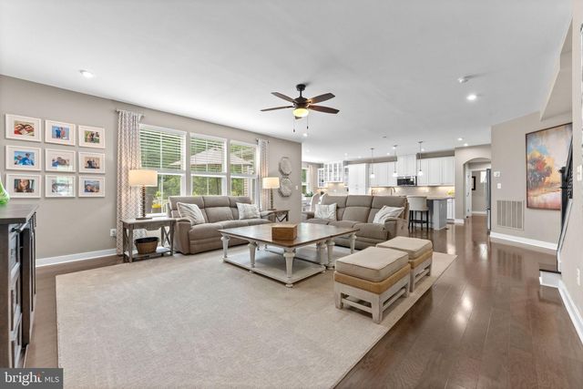 7795 WARRENTON CHASE DR, Warrenton, VA 20187