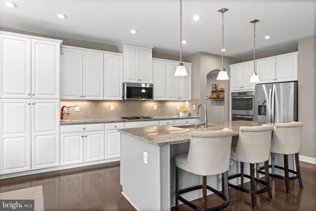 7795 WARRENTON CHASE DR, Warrenton, VA 20187