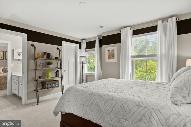 7795 WARRENTON CHASE DR, Warrenton, VA 20187