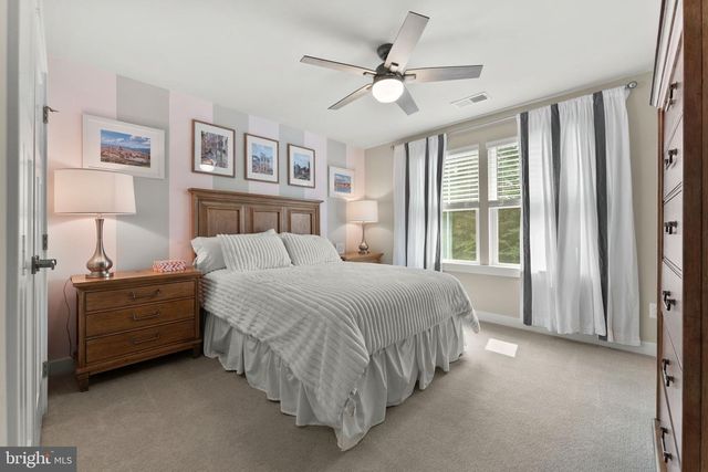7795 WARRENTON CHASE DR, Warrenton, VA 20187
