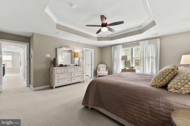 7795 WARRENTON CHASE DR, Warrenton, VA 20187