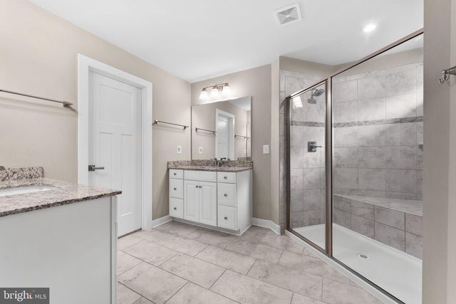 7795 WARRENTON CHASE DR, Warrenton, VA 20187