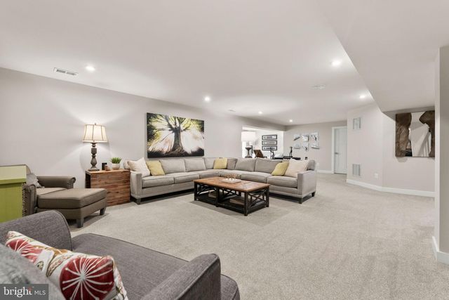 7795 WARRENTON CHASE DR, Warrenton, VA 20187