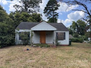 100 S Gardner Avenue, Charlotte, NC 28208