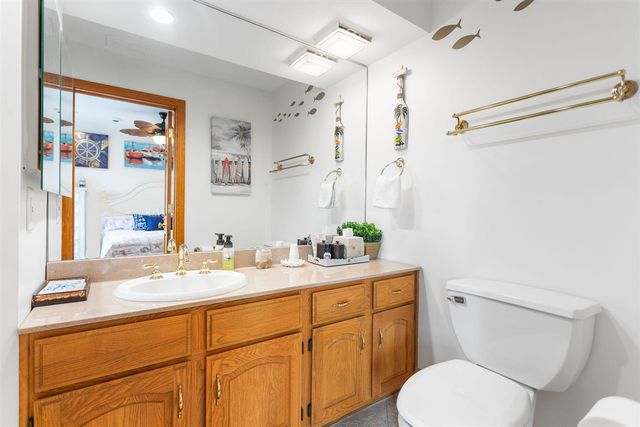 260 Water Street 5E, Saint Joseph, MI 49085