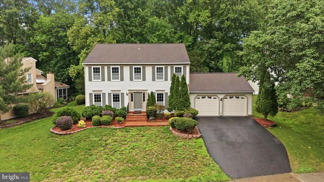 12014 SUGARLAND VALLEY DR, Herndon, VA 20170