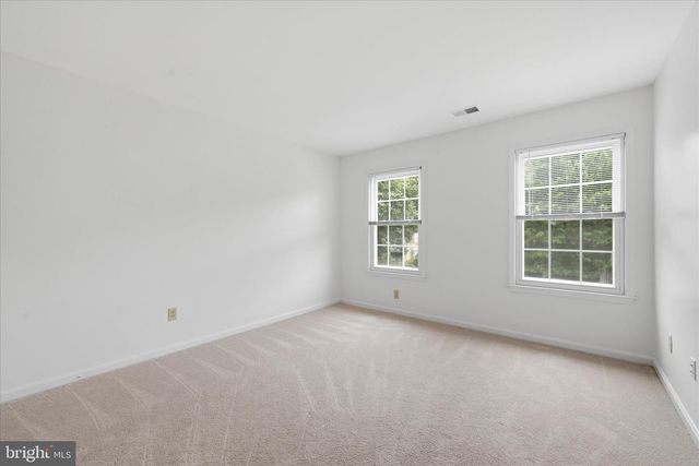 12014 SUGARLAND VALLEY DR, Herndon, VA 20170