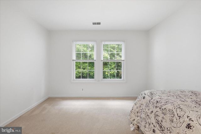 12014 SUGARLAND VALLEY DR, Herndon, VA 20170