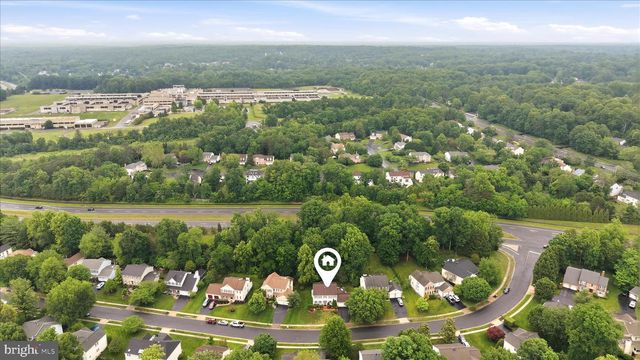 12014 SUGARLAND VALLEY DR, Herndon, VA 20170