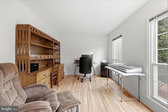 12014 SUGARLAND VALLEY DR, Herndon, VA 20170