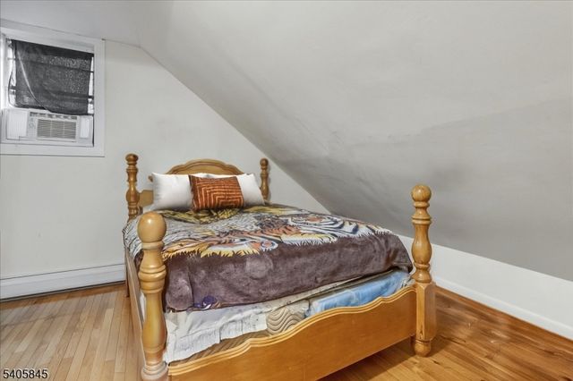 241 Rea Ave, Hawthorne Boro, NJ 07506