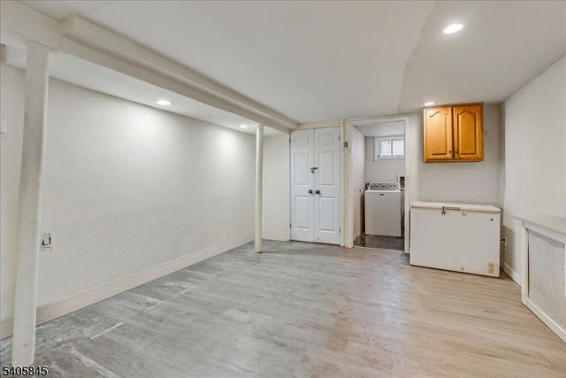 241 Rea Ave, Hawthorne Boro, NJ 07506