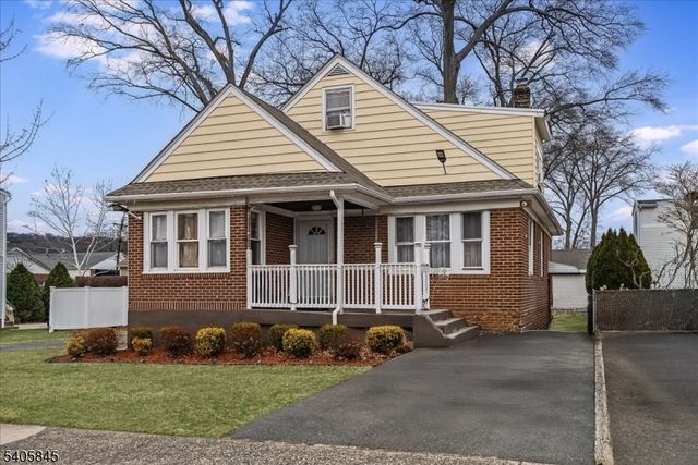 241 Rea Ave, Hawthorne Boro, NJ 07506