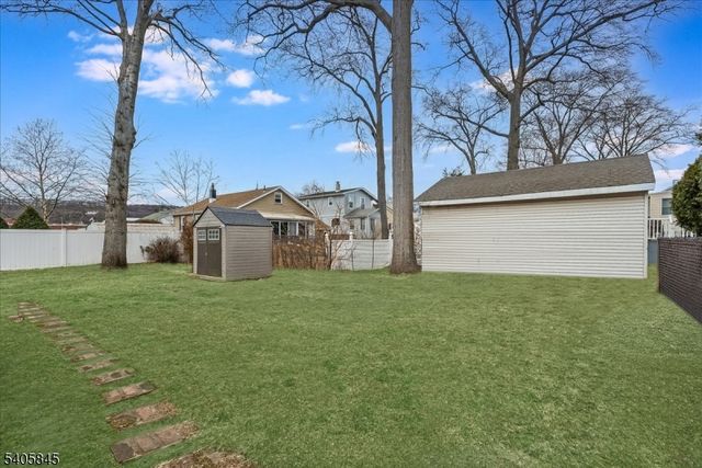 241 Rea Ave, Hawthorne Boro, NJ 07506