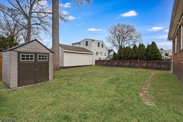 241 Rea Ave, Hawthorne Boro, NJ 07506