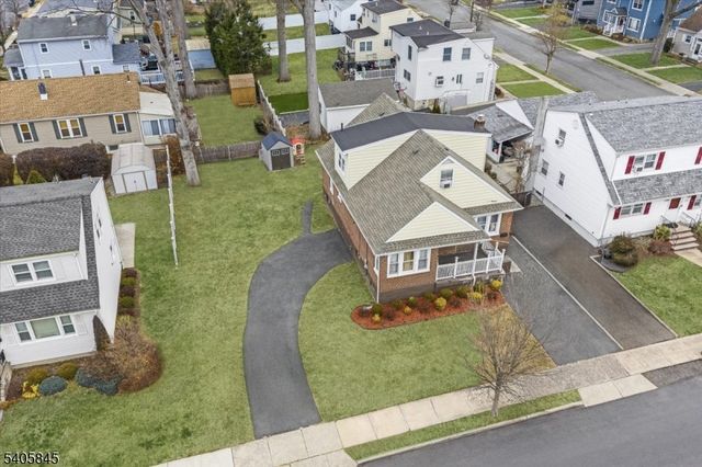 241 Rea Ave, Hawthorne Boro, NJ 07506