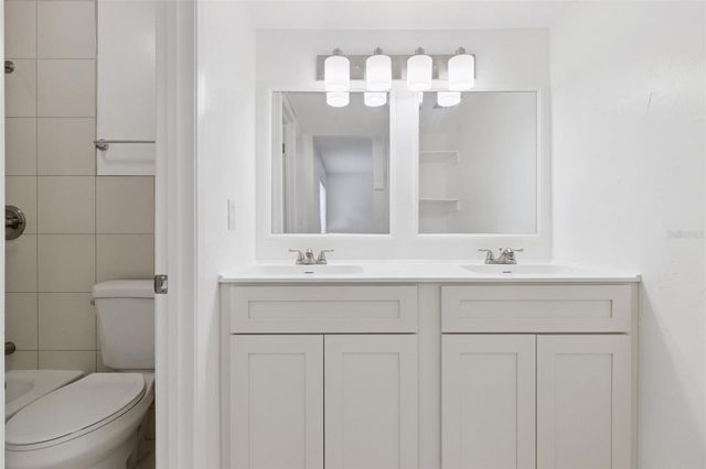 1836 N CRYSTAL LAKE DRIVE, Lakeland, FL 33801