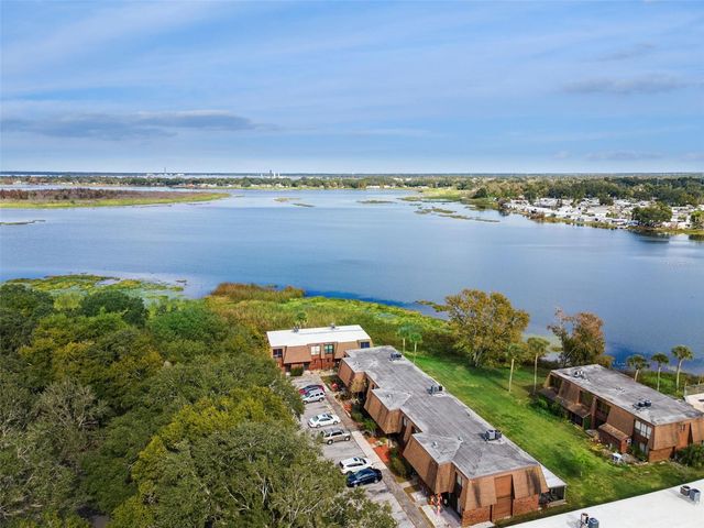 1836 N CRYSTAL LAKE DRIVE, Lakeland, FL 33801