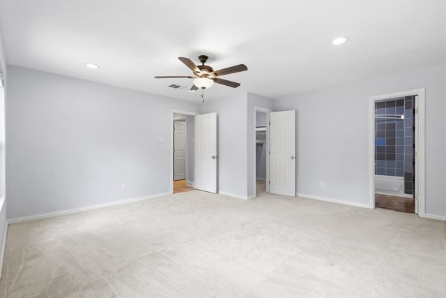 1303 Arizona Avenue, Dallas, TX 75216