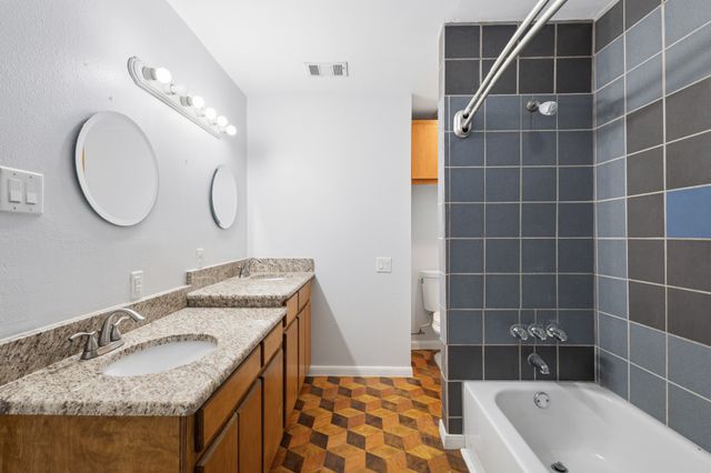 1303 Arizona Avenue, Dallas, TX 75216